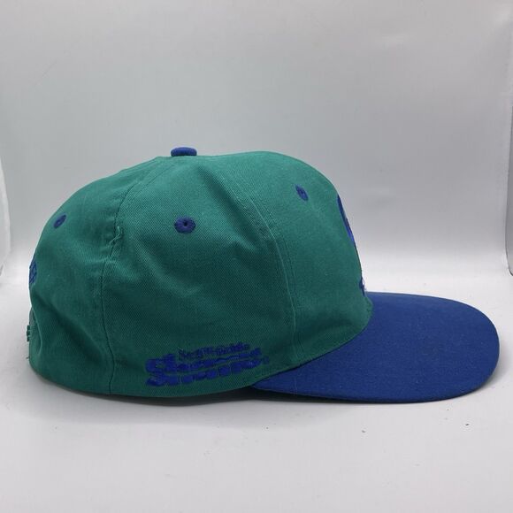 Vintage SeaWorld Snapback Hat Shamu “Extinction Is Forever” VTG EMBROIDERED - Picture 2 of 8